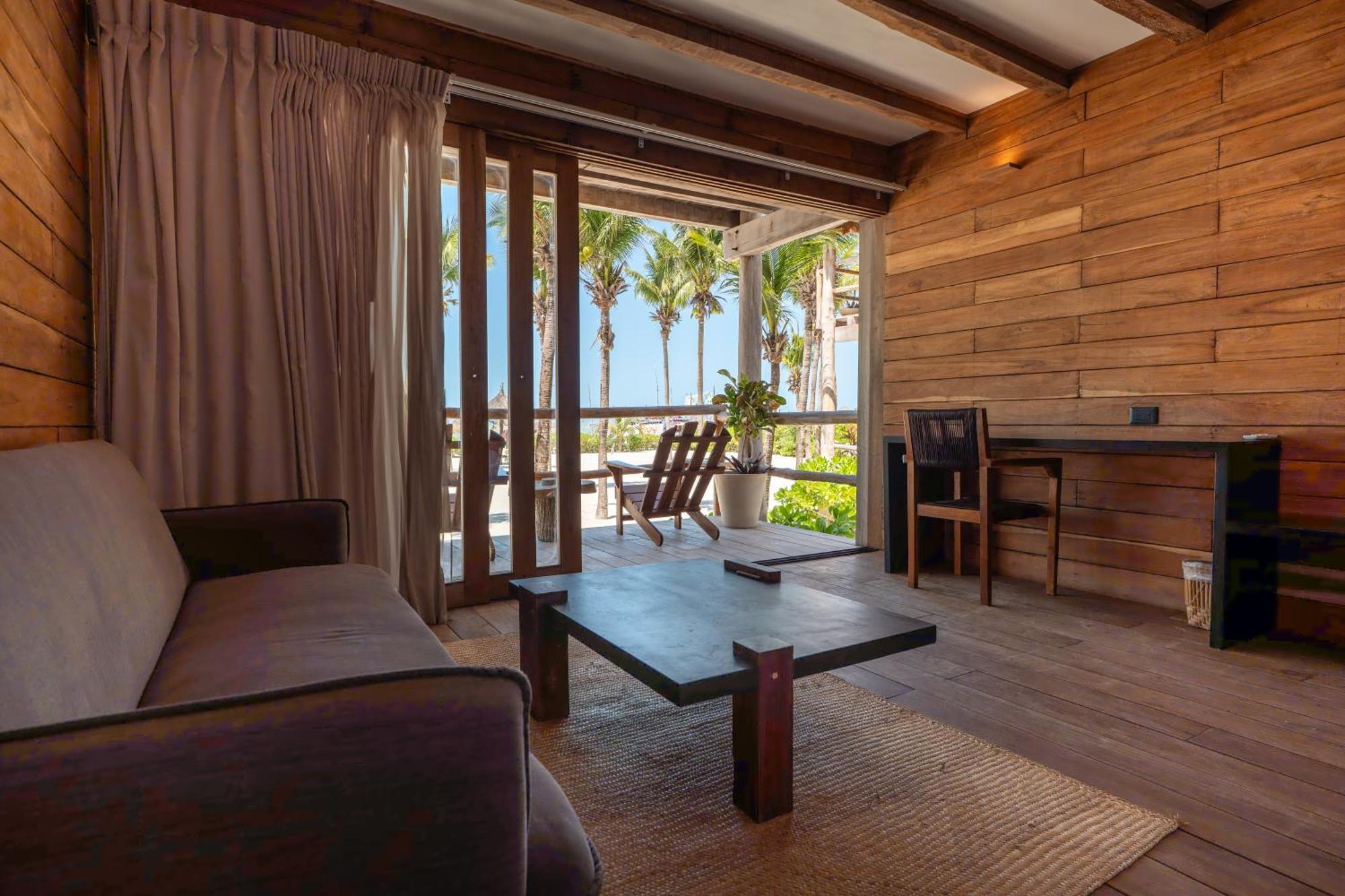Blue Holbox Hotel Exterior photo